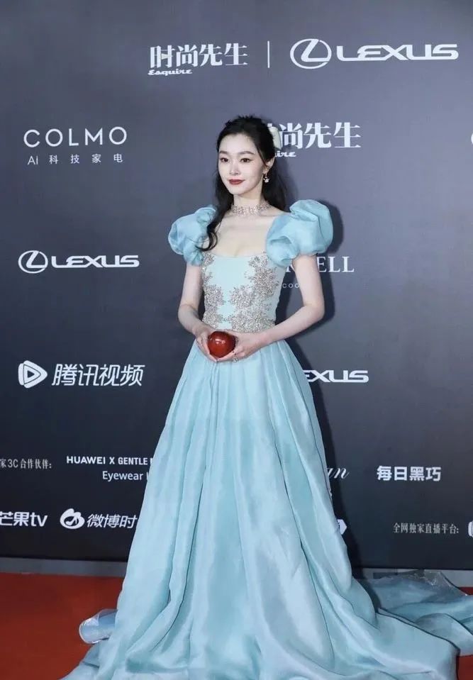 这一年，内娱女星千姿百态，唯这3种“惊艳”，牢牢抓住了我眼球