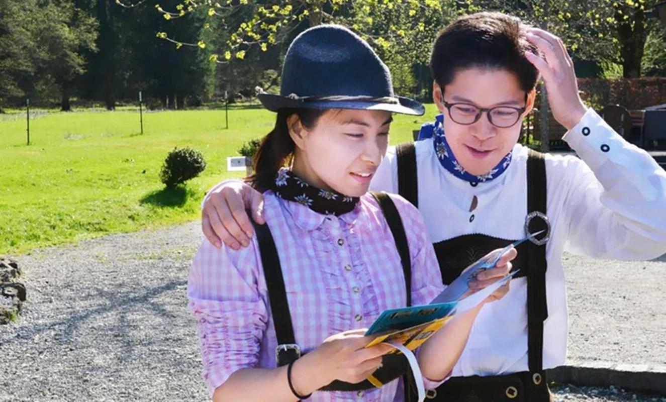 郭晶晶下嫁霍家后为何如此低调,下嫁霍启刚的郭晶晶曝光家庭地位