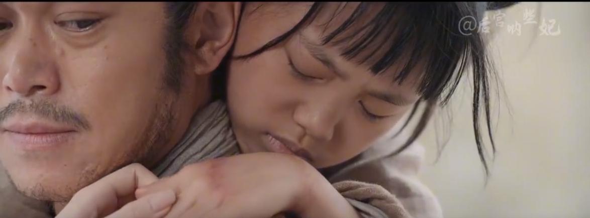 6岁女孩遭亲生母亲虐待,6岁女孩被父母虐待新闻