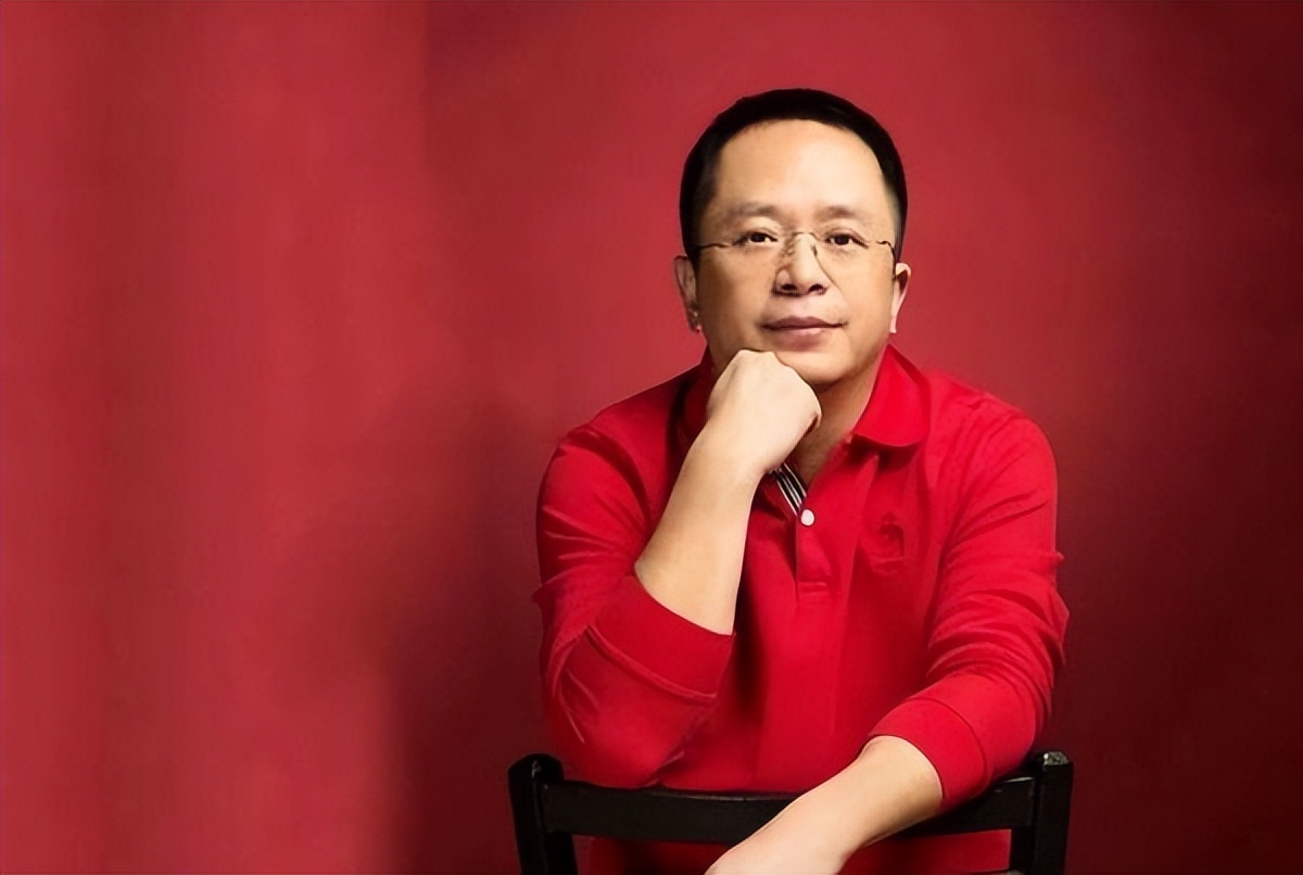 他高三月入2万，放弃高考创业，22岁全款买豪车，24岁赚1600万