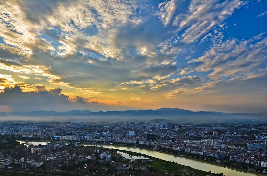 全球学子嘉游赣|千年古邑崇文尚学，中国博士县有个博士馆