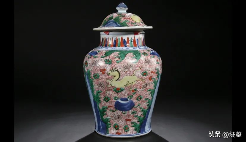 釉上五彩,釉上五彩富贵花