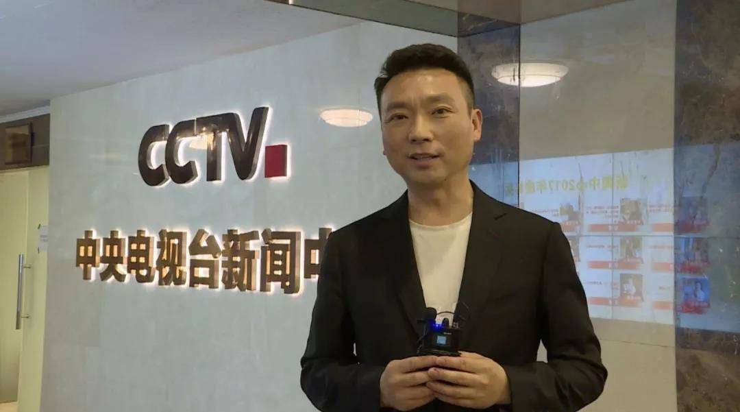 央视名嘴康辉简介,央视主持人康辉现在现状