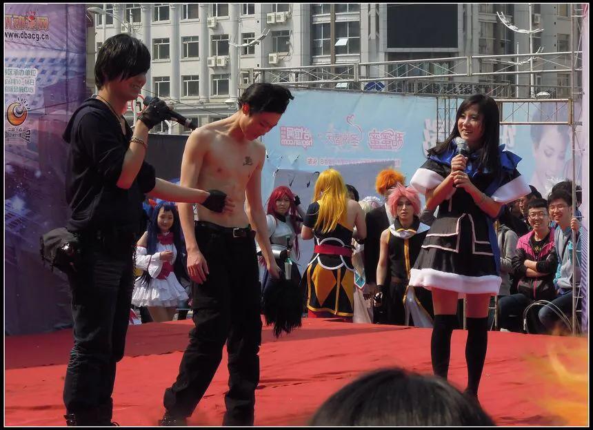 哈尔滨炫酷大片,哈尔滨街头艺术照