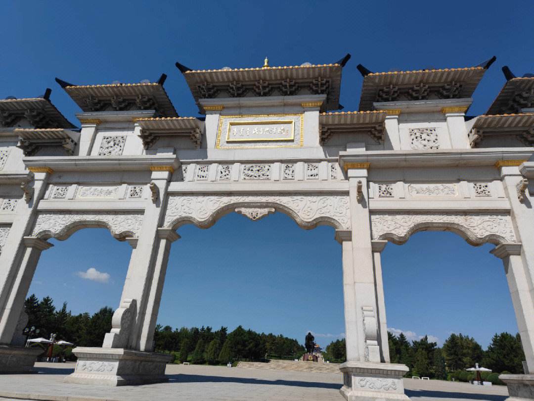 八十年代修铁路发现的大墓,被盗过的老百姓墓图片