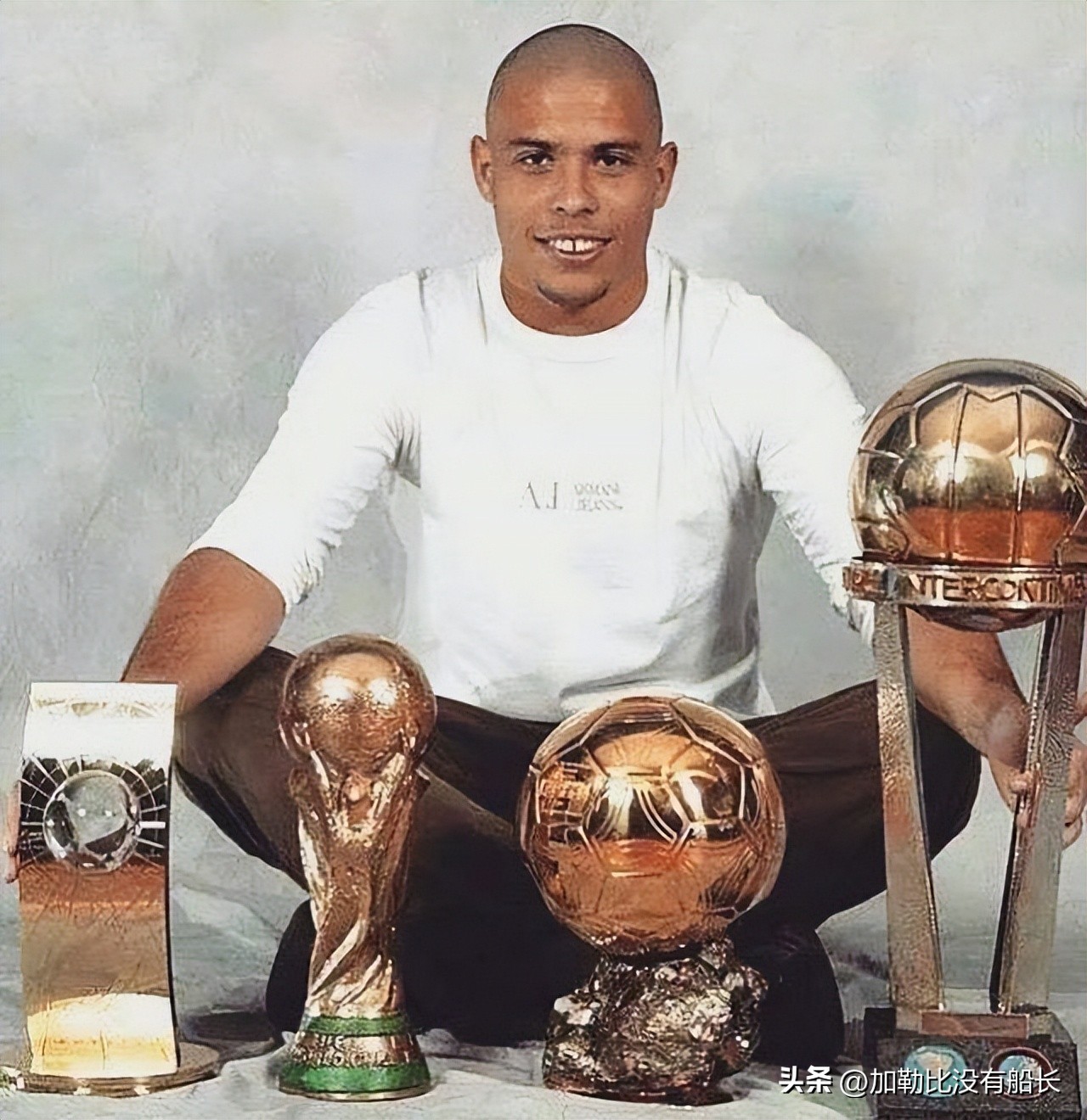 巨星们如何评价大罗,齐达内眼中的罗纳尔多