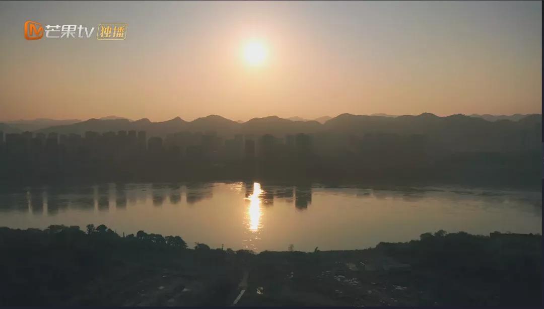 这部全员渣男的悬疑剧，把我这个男性征服了