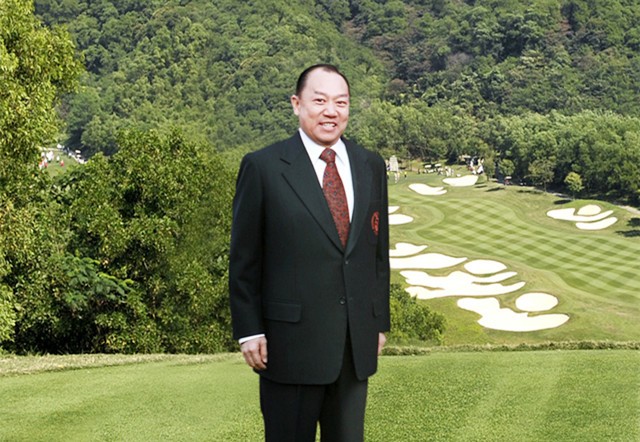 百亿富豪朱树豪：患癌坚持工作，带着氧气瓶看项目，去世留260亿