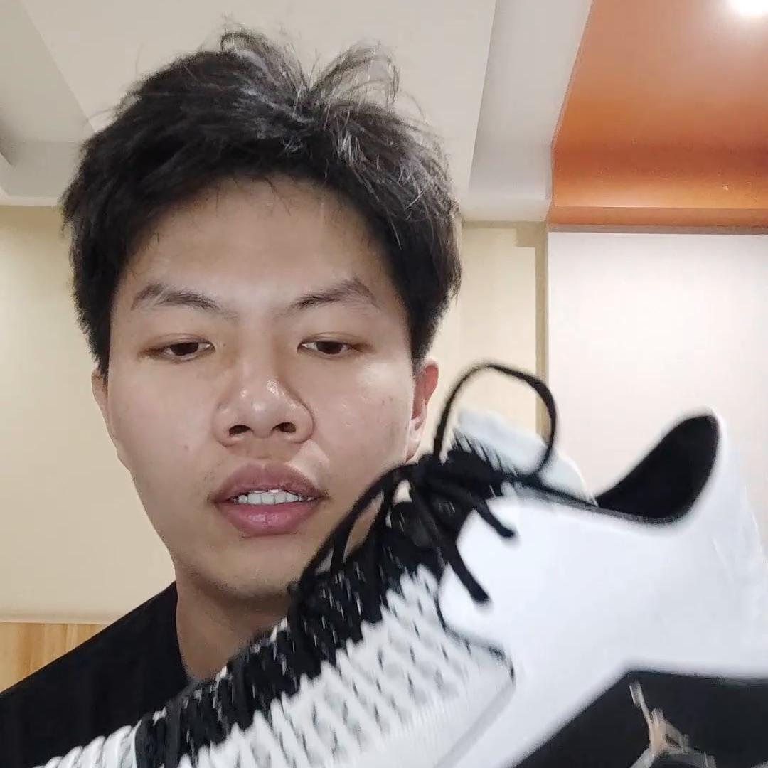 球鞋中底硬了如何修复,如何解决球鞋磨底问题