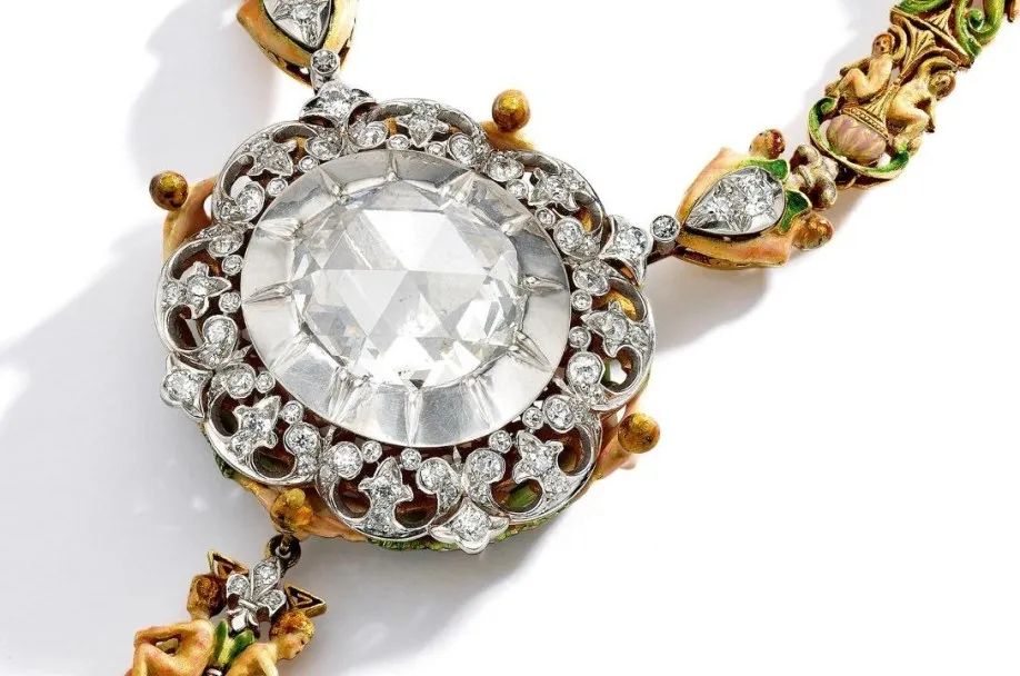 作品特火人不火?这次终于藏不住了!给你深扒这位低调传奇大师