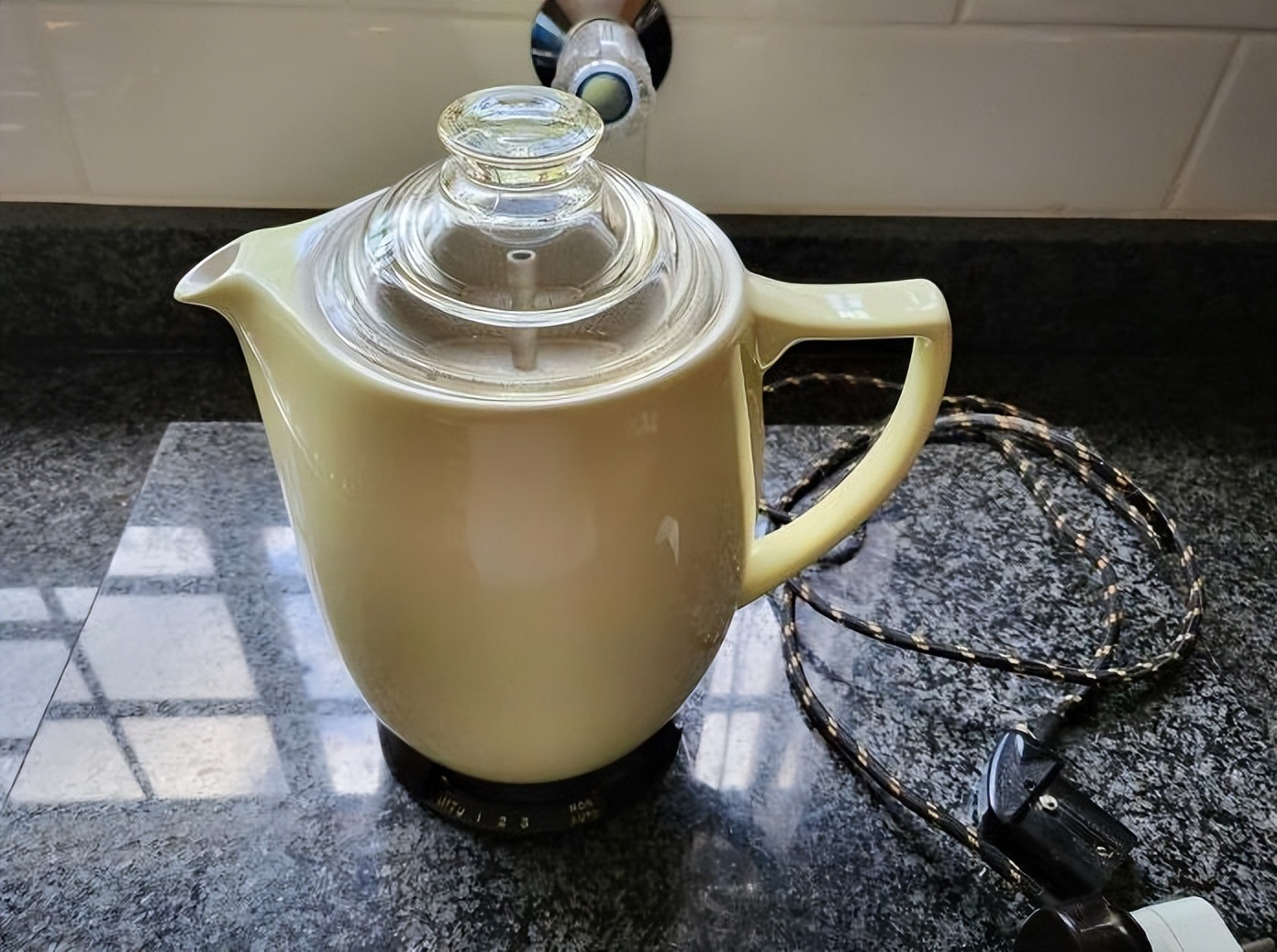 歪果网友分享童年回忆照片,外国网友分享意外翻出的东西