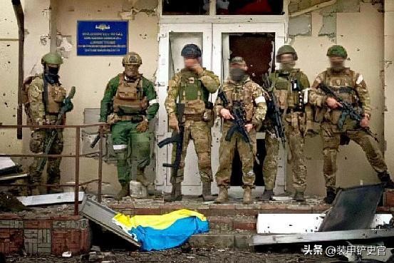 巴赫穆特绞肉机伤亡情况,反复拉锯