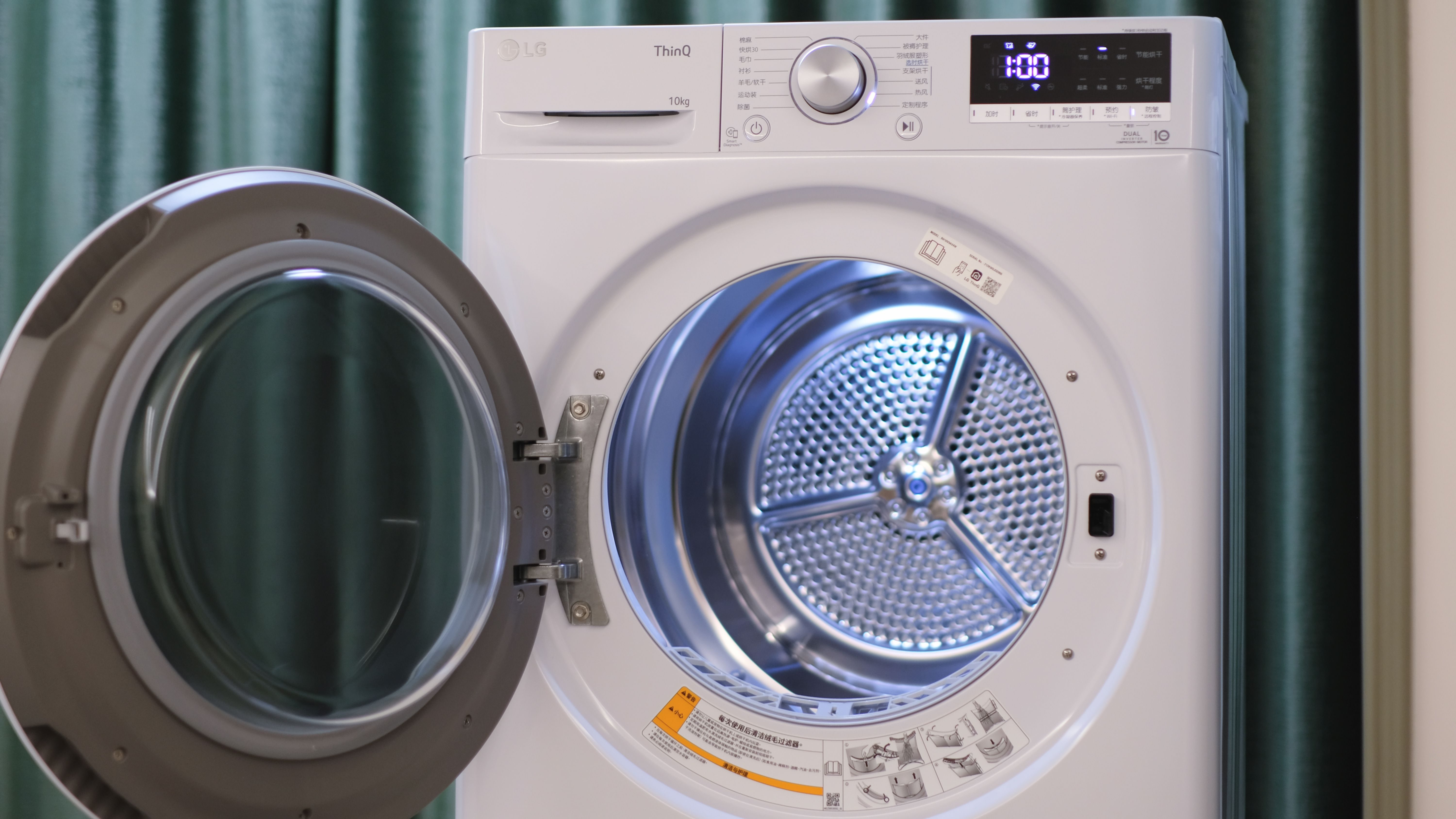 洗烘套装怎么选?双变频压缩机很重要!LG容慧洗烘套装告别晾衣架