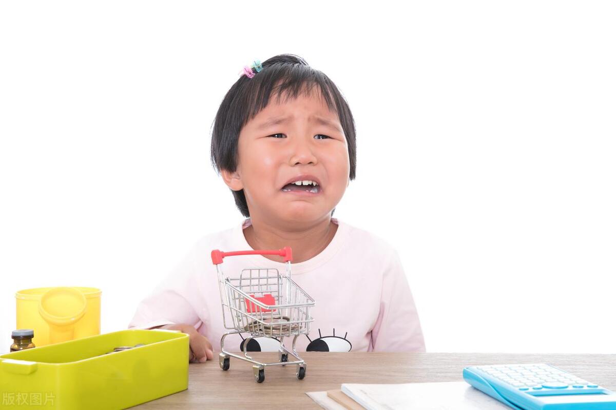 每天睡前10分钟陪孩子交流5个问题,睡前一小时坚持陪孩子做这件事