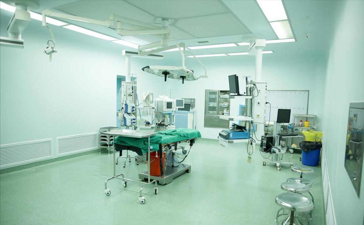 39周孕妇剖腹产孩子没保住,39岁孕妇怀胎6月双胞胎流产