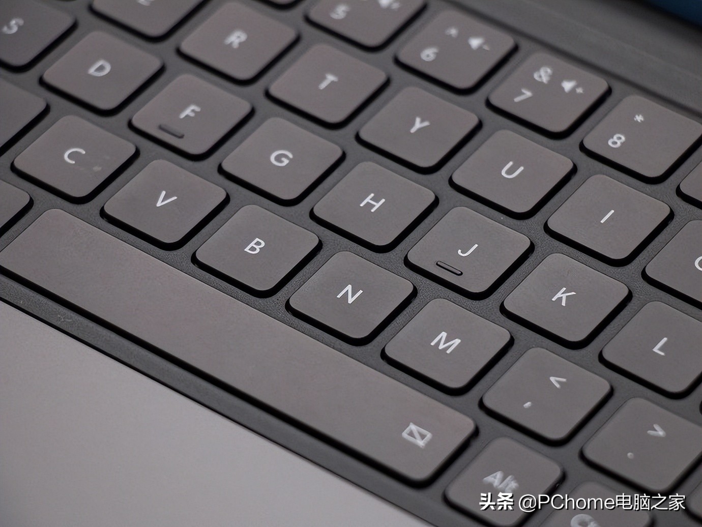 vivoPad评测：既能爱奇艺，也能生产力