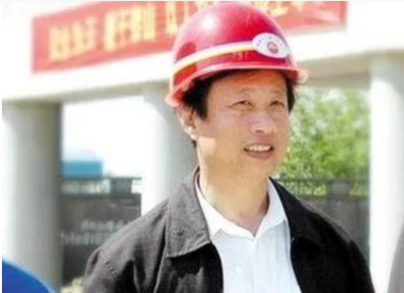 中国第一贪落马记：找商人拿千万给儿子开公司，单笔就贪掉8250万