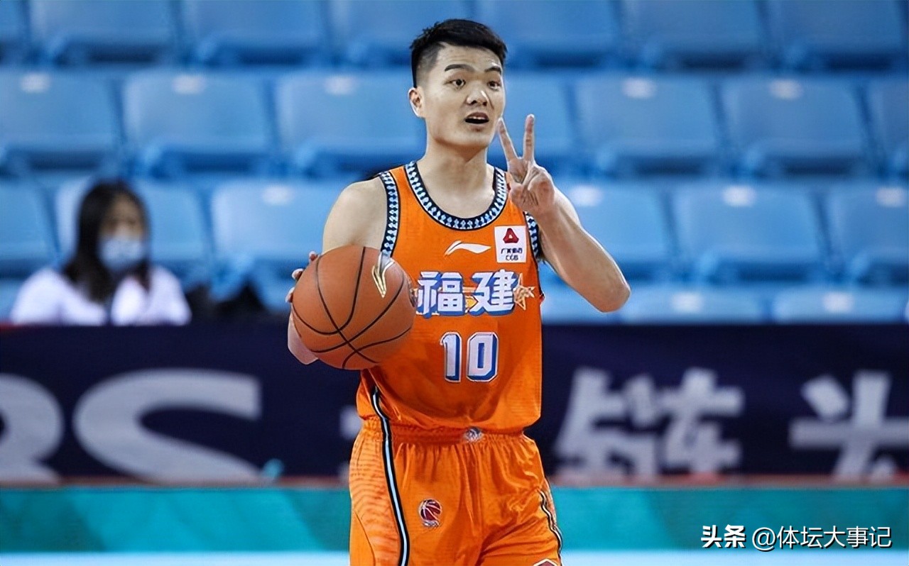 福建队21人大名单！王哲林替身离队，新增1名顶薪，引进辽篮前锋