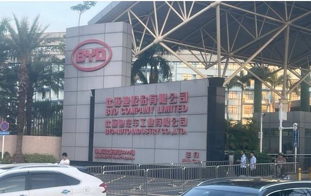 出了国才会知道中国有多好,出了国才知道中国有多好