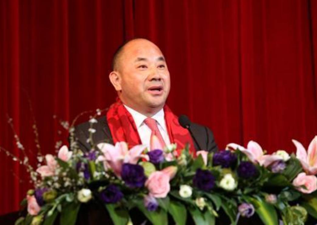 世界铜王王文银将入哪股,世界铜王王文银回馈家乡