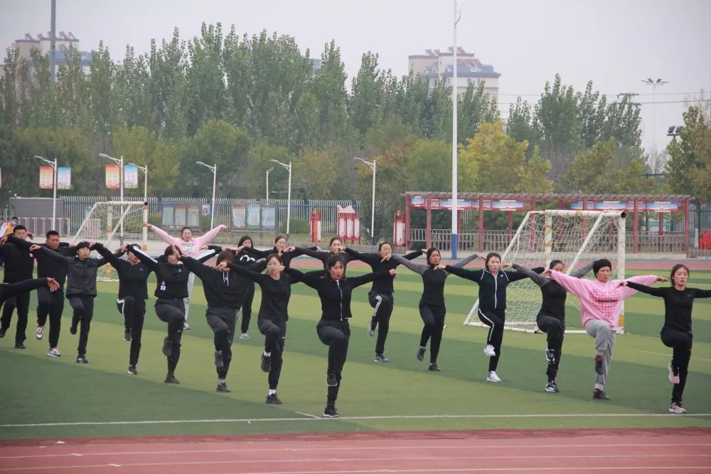 唐山市体育教师基本功大赛双杠,曹妃甸体育基本功大赛