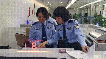 【警事方圆】来一次说走就走的旅行？出入境证件这么办！