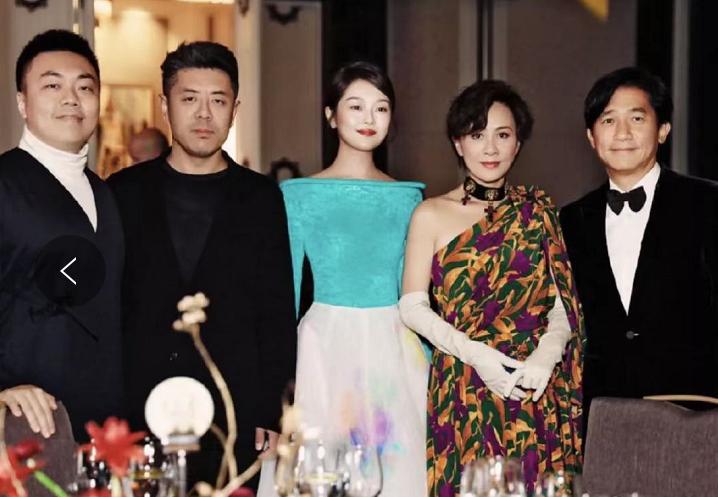 网红晚晚：炫富频翻车，豪门贵妇变寒门贵妇成群嘲，老公也不省心