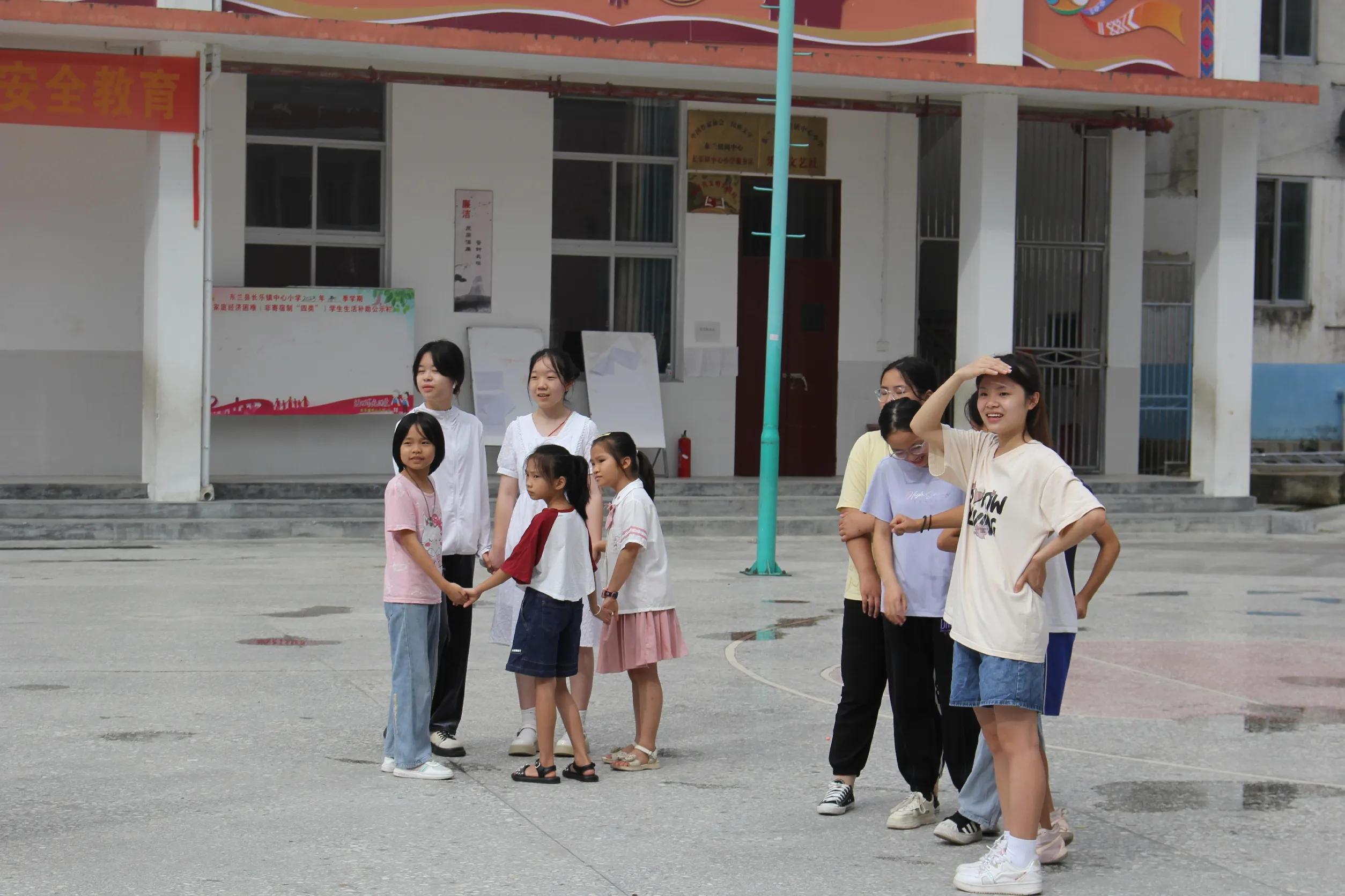 三下乡二师,湖二师赴宜昌暑期三下乡实践队