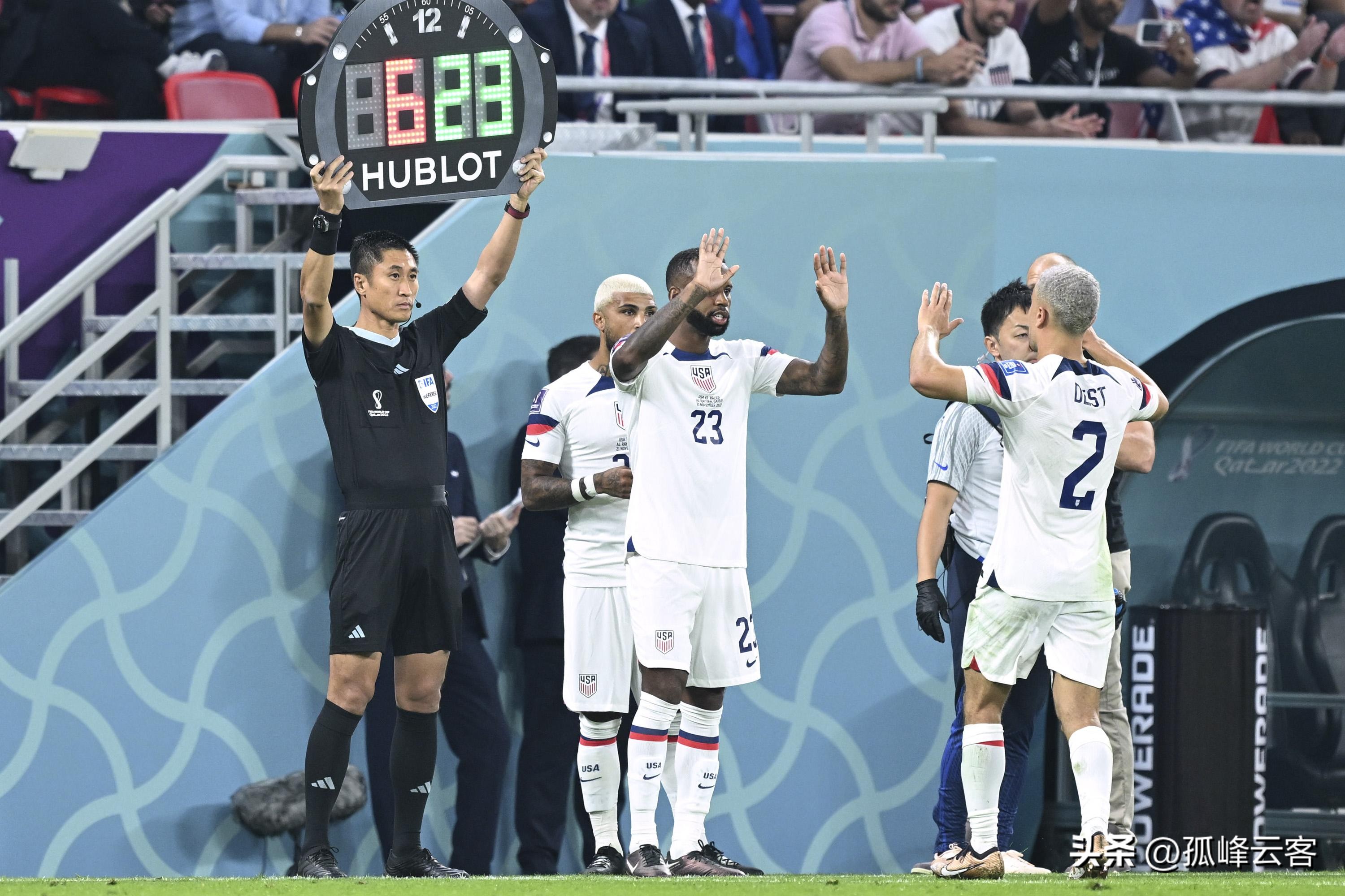 马宁举牌有奖吗,马宁上半场五球