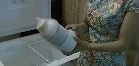 女子靠蛇毒赚50亿,广西女子靠蛇毒身价几十亿