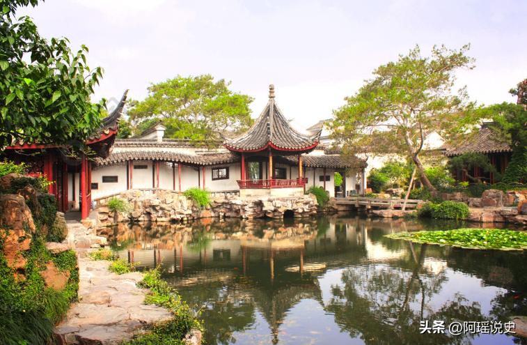 现代陶艺的起源和艺术特色,重复在现代陶艺中的运用