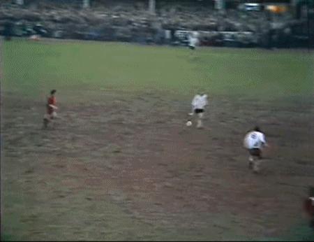 足总杯冠军小奖杯,足总杯奖杯含金量