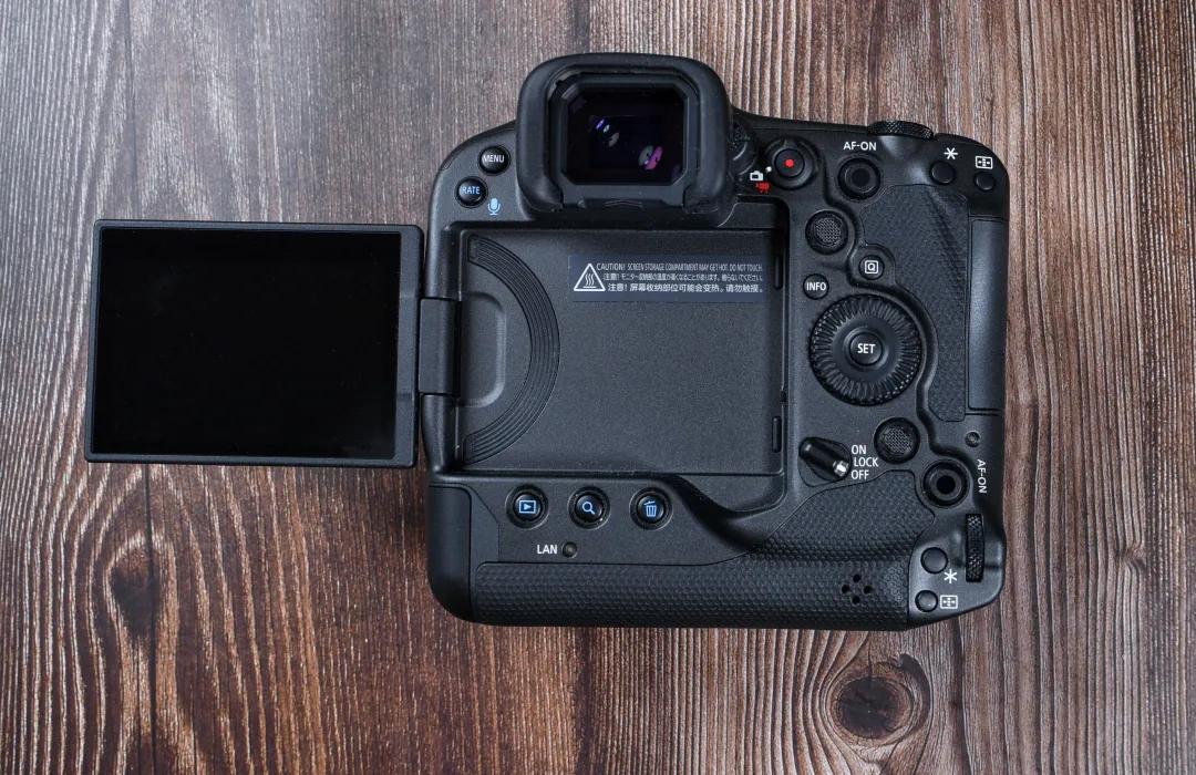 佳能eosr跟rp哪个好,佳能eosr3发布视频