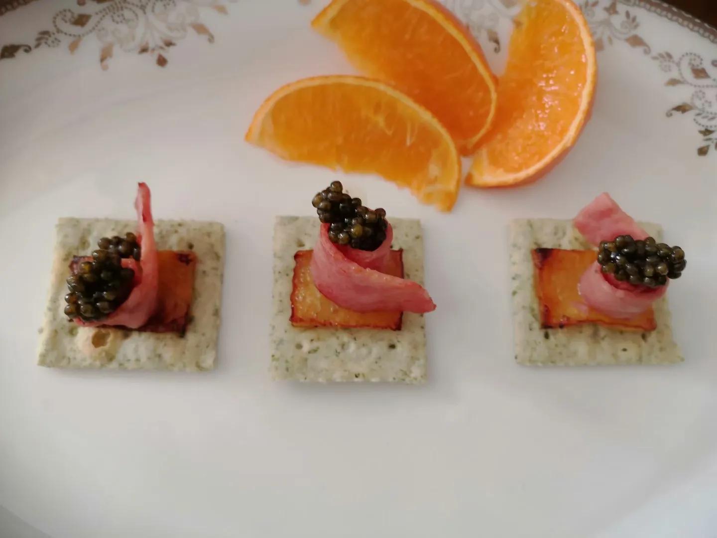 初尝鱼子酱,天全鱼子酱啥味道