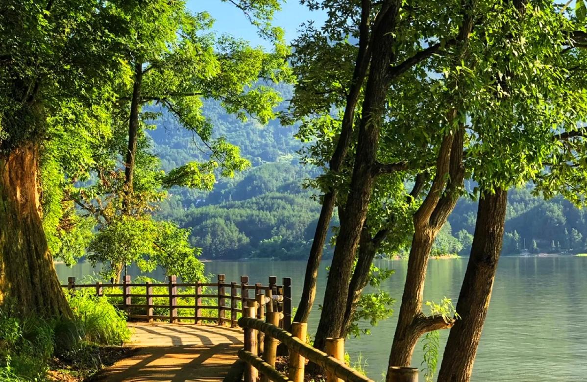 西安周边游玩的地方排行榜前十名,西安周边摩旅一日游最佳景点