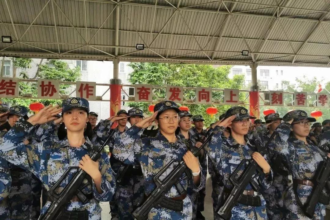 深大师院国际学校入学条件,深大师院国际高中什么时候考试