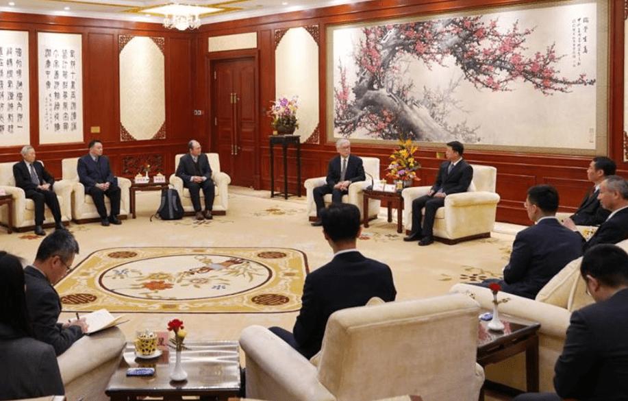 大陆与国民*党**达成共识后，*进党民**邀陆官员访台，并设4个前提条件