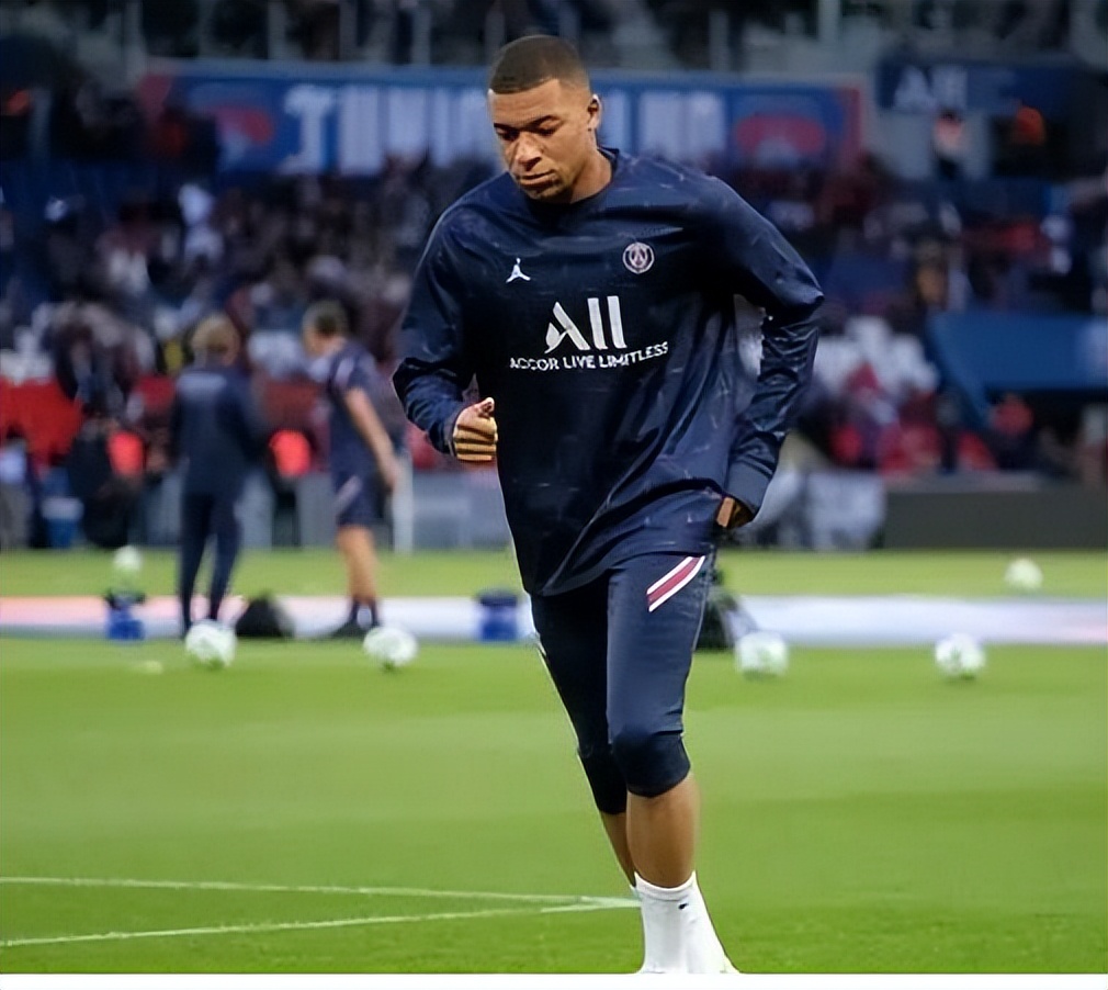 足球拙劣演技姆巴佩,姆巴佩速度过人阿根廷