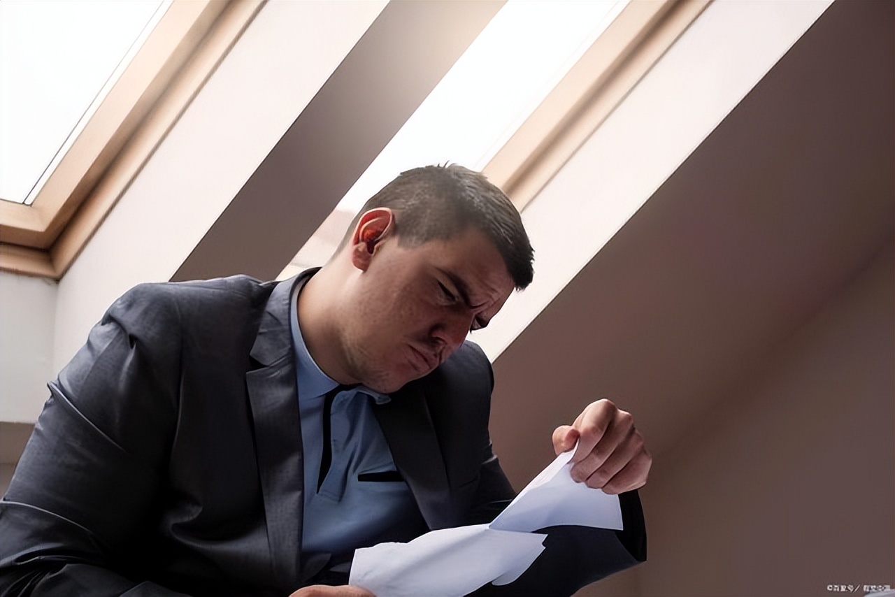 老公工作不顺心想辞职怎么办,老公辞职不去上班老婆应该怎么做