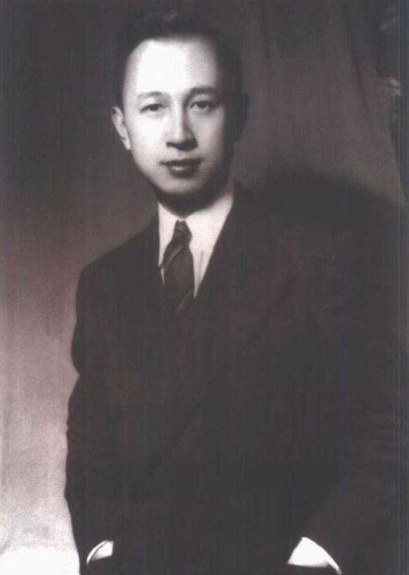 07年钱学森在96岁生日宴上，认出一老人后激动发问：你有几个孩子