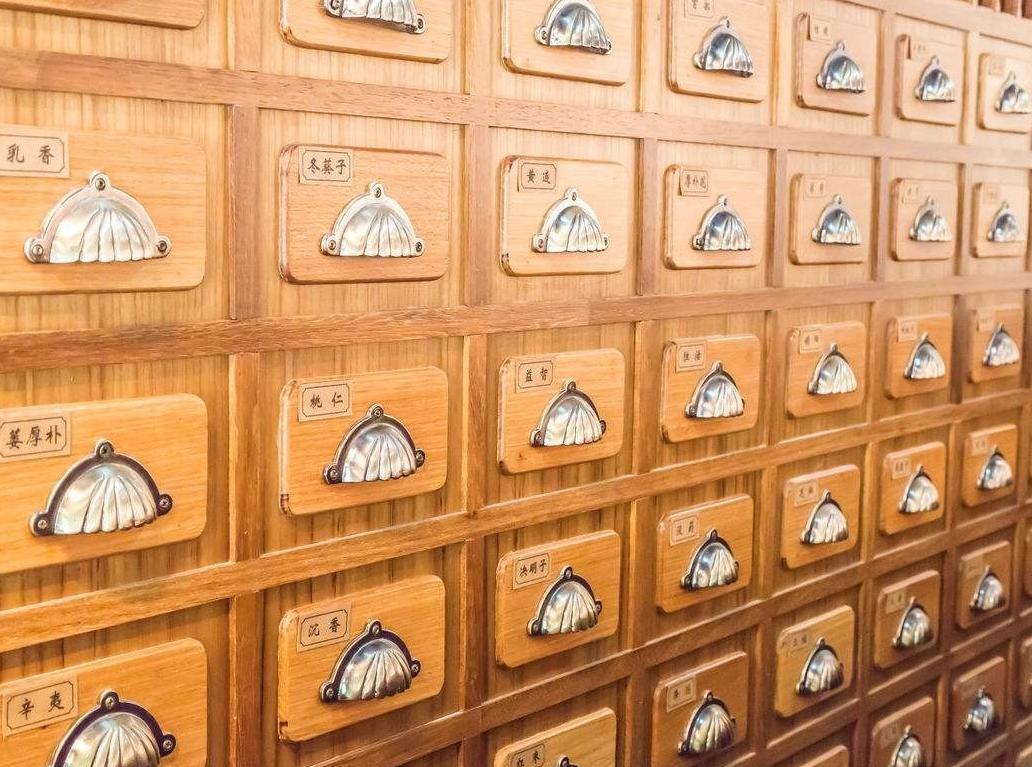 围绝经期综合征中医辨证心肾不交,绝经期肾阴阳两虚中医辨证