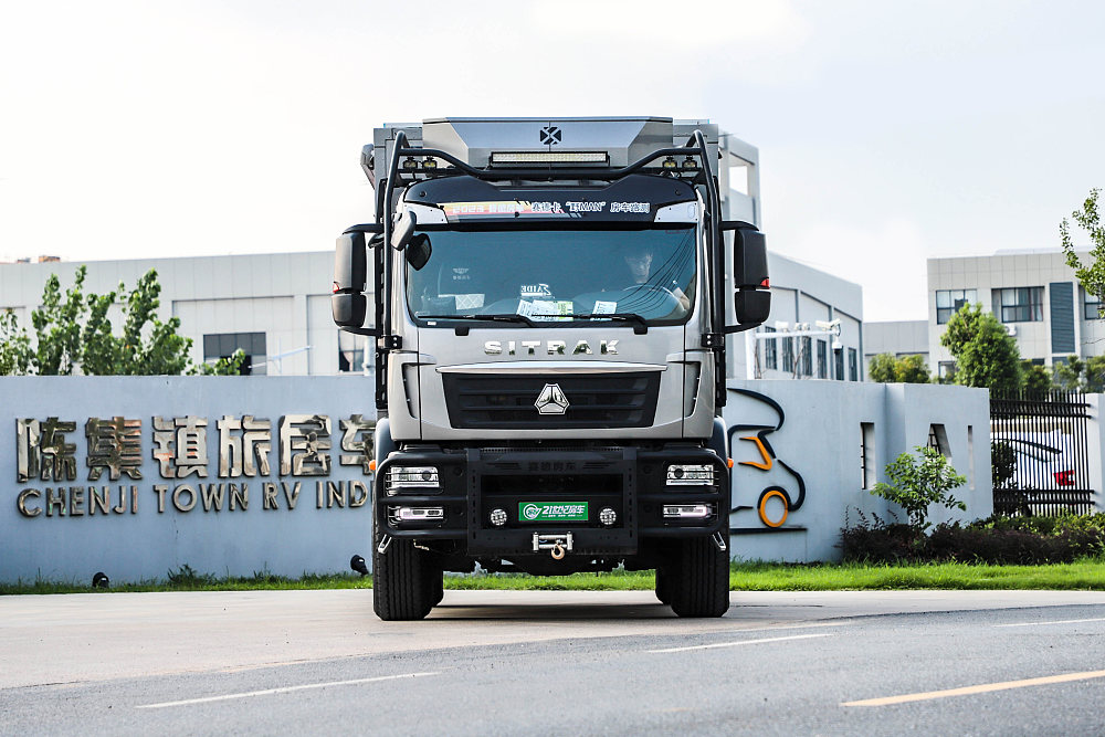 c2本可以开房车吗,能进市区的c型越野房车