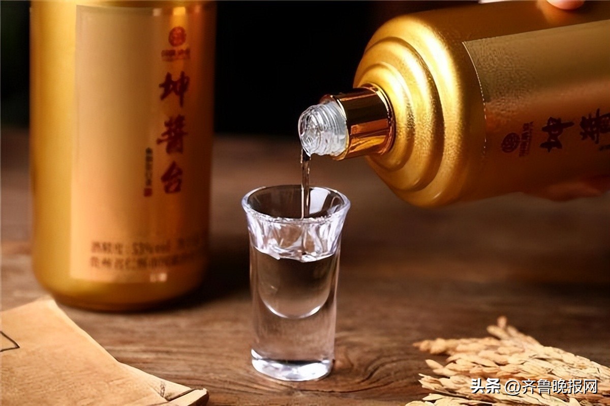 解密喝白酒内幕,揭秘白酒行业的谎言