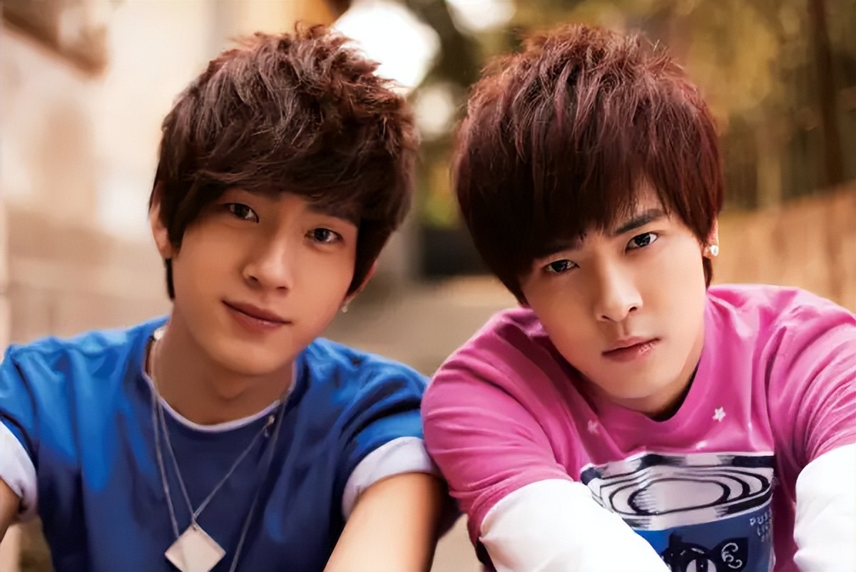 互殴、单飞、结婚，巅峰时突然解散的7个乐队，共富贵有这么难吗