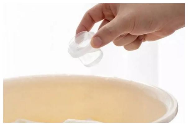 家里毛絮都是怎么来的,家里老是有毛絮有什么好办法