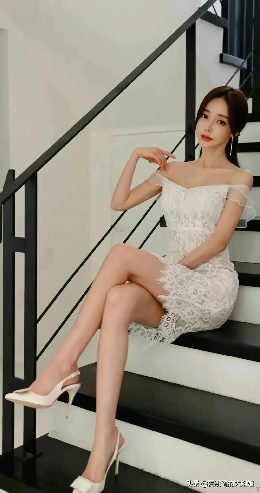 韩国模特孙允珠，性感时尚，美丽动人