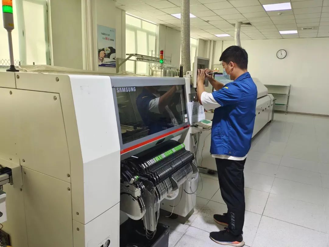 记者实地探访产业发展路径,探访一百种行业