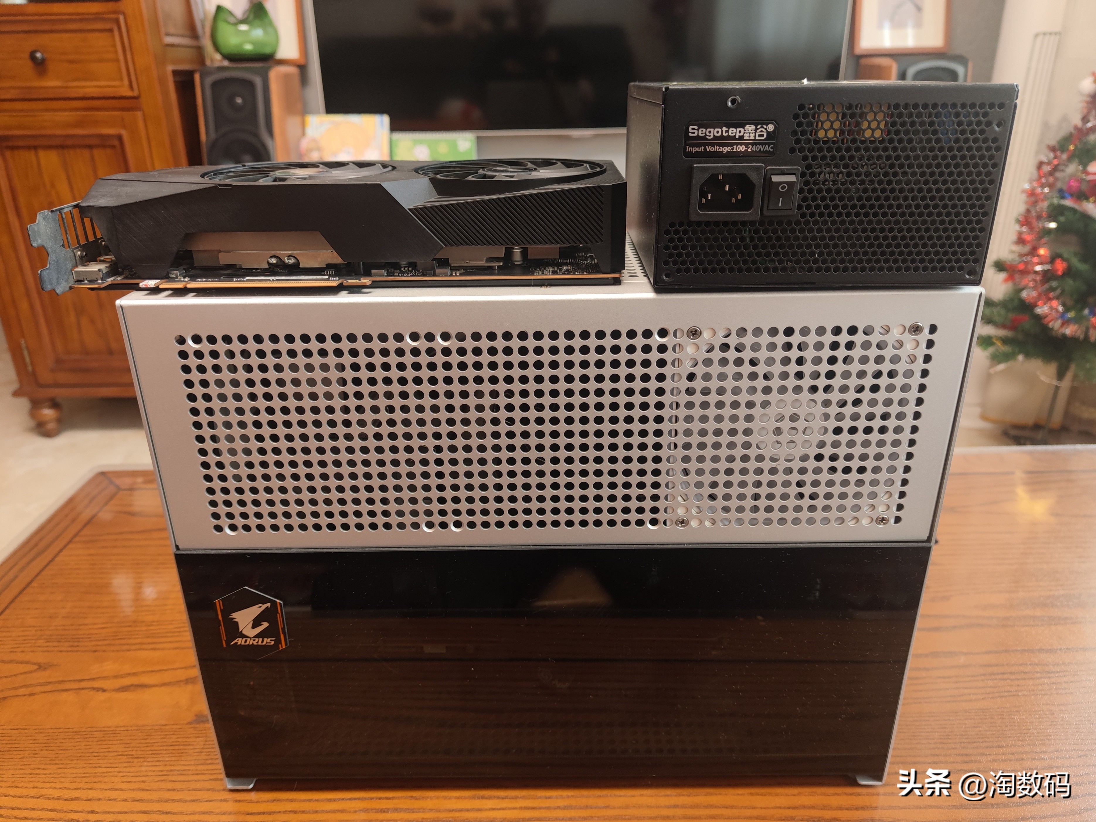 头铁矿卡配矿电:¥666块华硕RX5700+¥109块鑫谷金牌1250W装个机