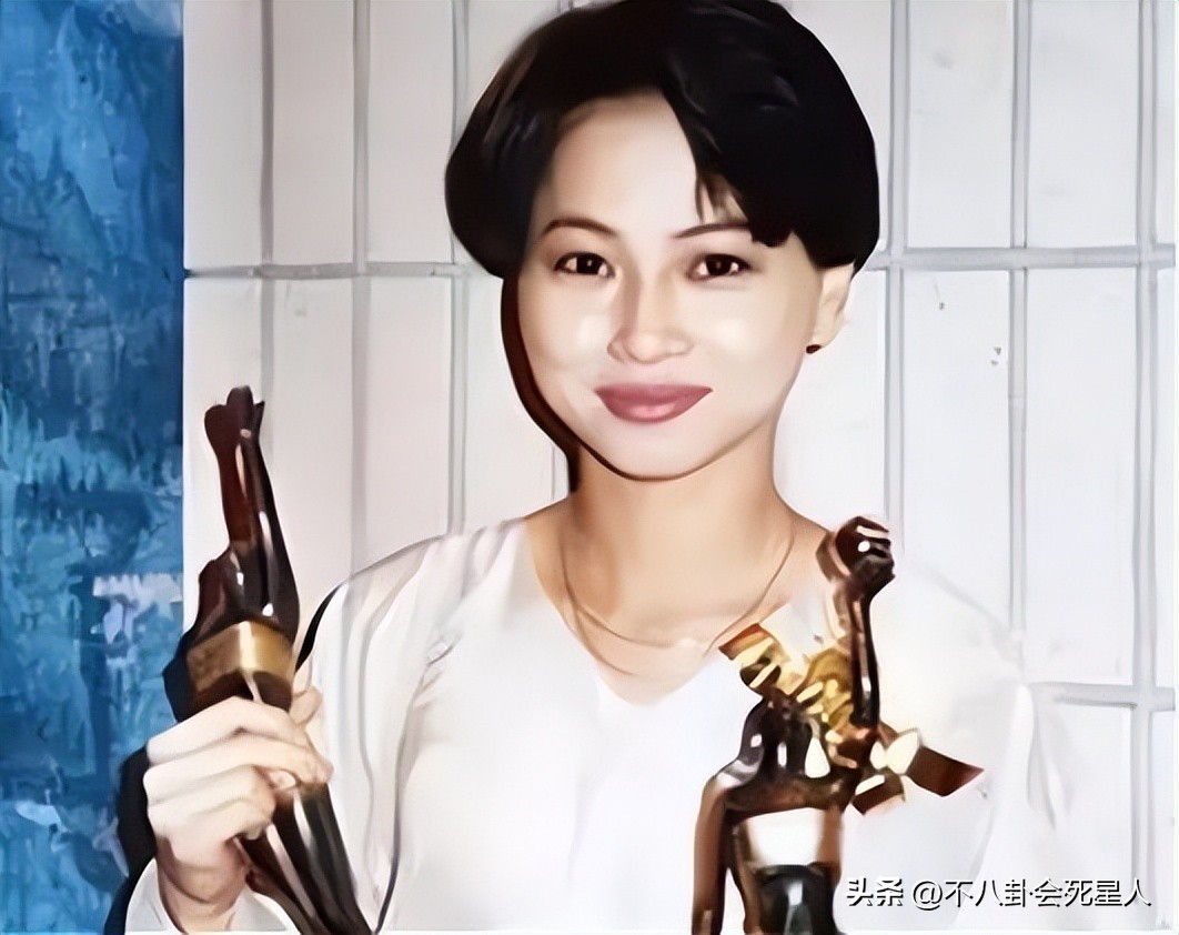 10位定居内地的香港明星,定居大陆的40多位港星