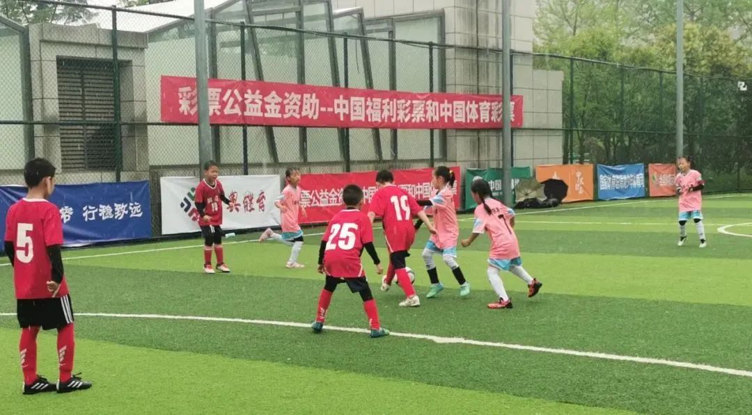 足球比赛中国足球小将直播,西安市青少年足球锦标赛市级决赛